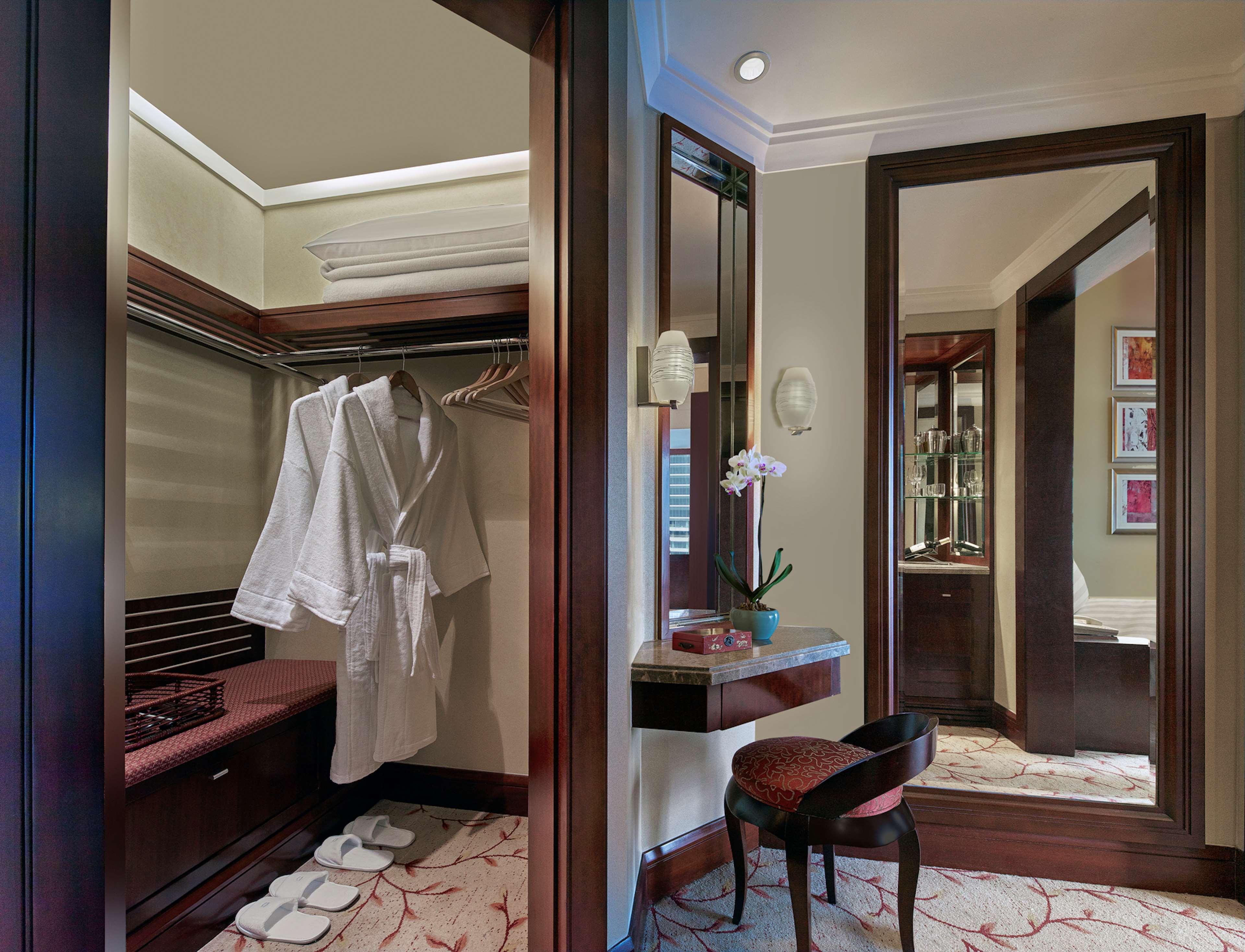 Futian Shangri-La, Shenzhen,Near To Shenzhen Convention&Exhibition Centre, Futian Railway Station Екстериор снимка